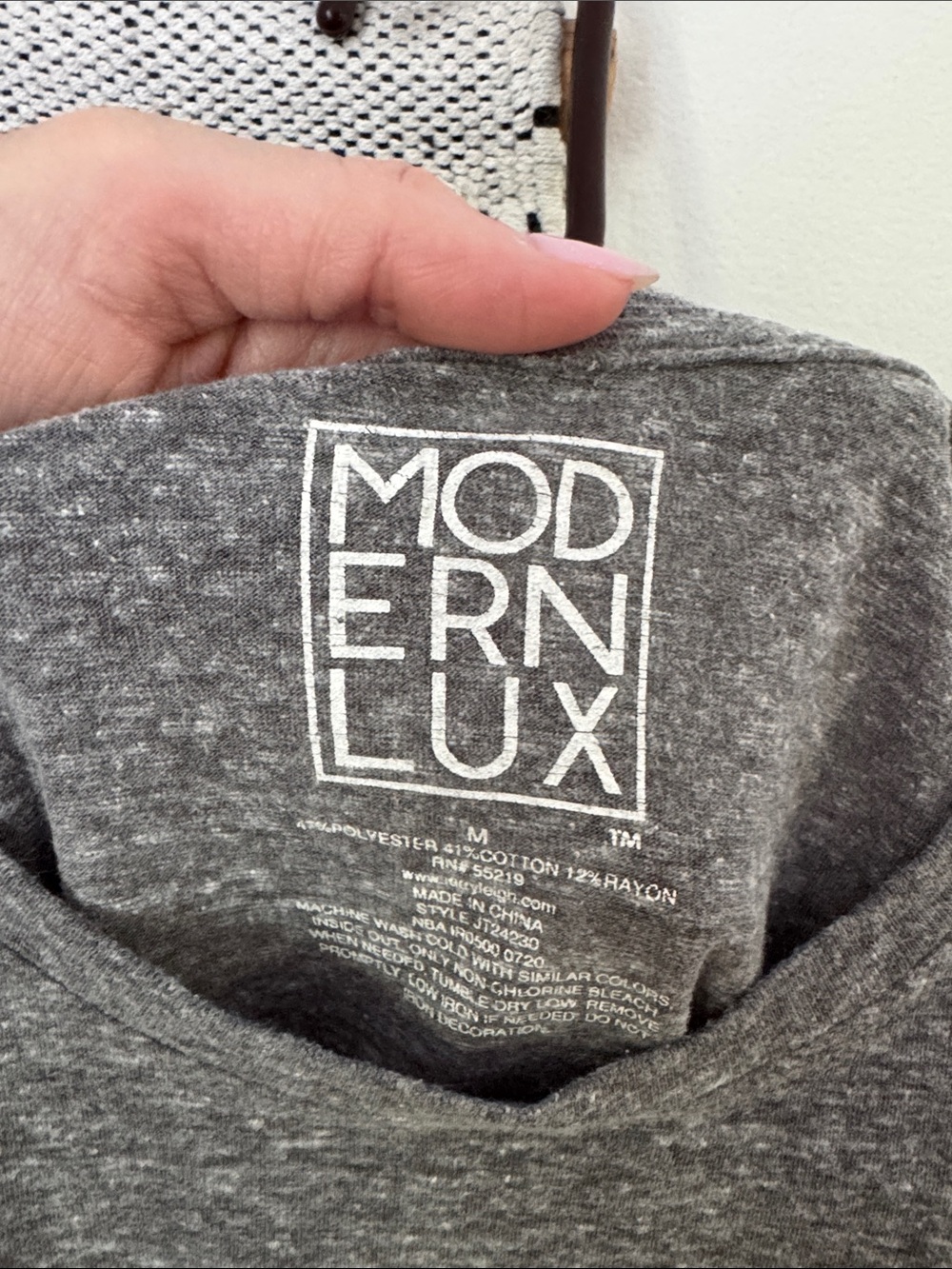 Modern Lux Peace Sign Tee - Picture 2 of 4